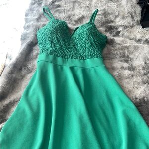 Almost Famous Emerald Green Lace Bodice Fit-and-Flare Dress